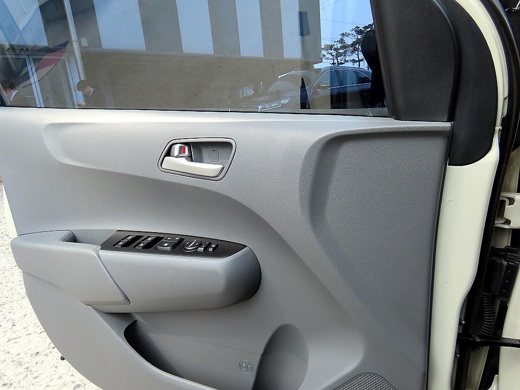 KIA Morning - Vista 11