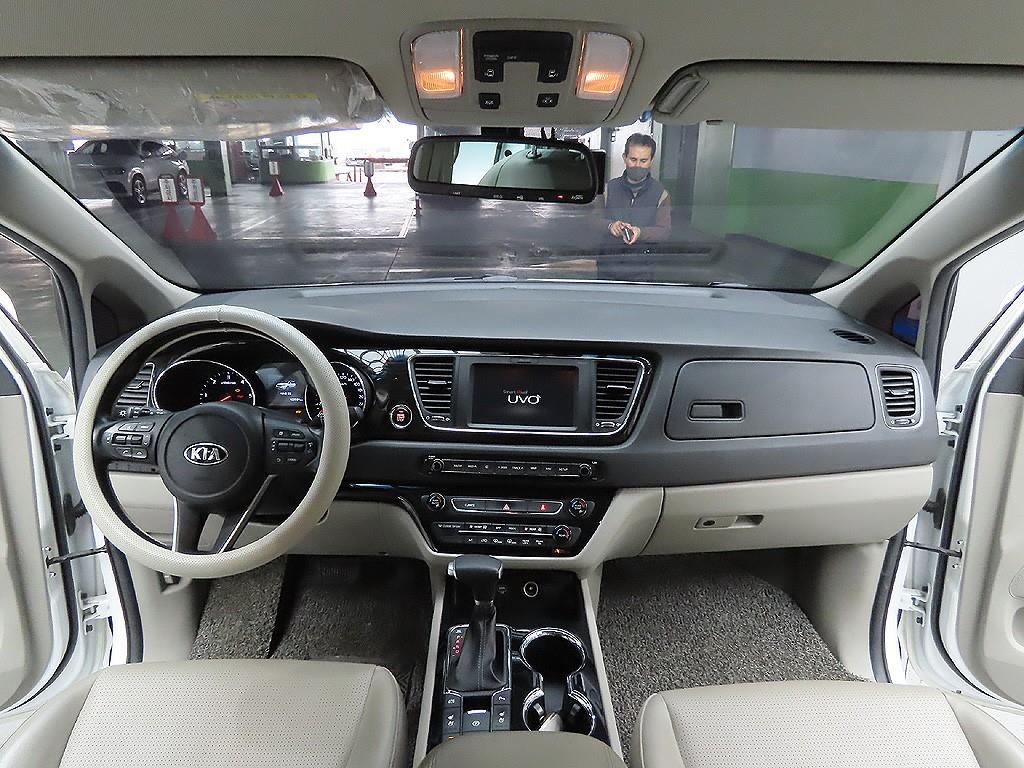 KIA Carnival 2020 Blanco - Importación desde Corea - HF Imports Iquique - Foto 8