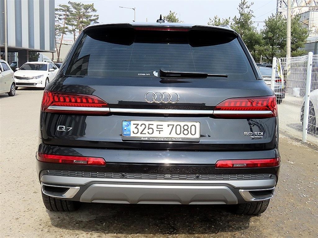 Audi Q7 - Vista 4