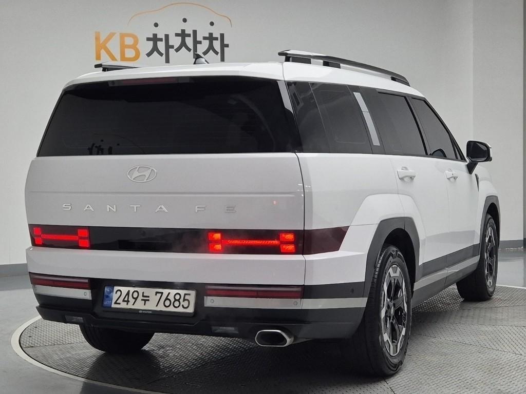 HYUNDAI Santa Fe - Vista 3