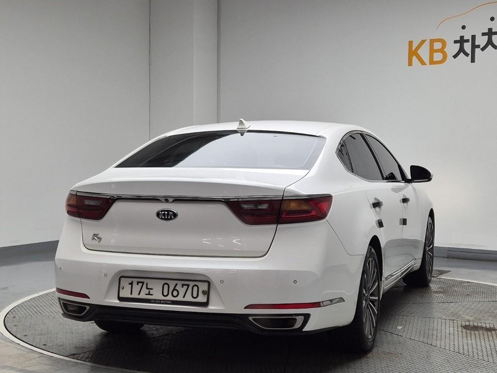 KIA K7 - Vista 4