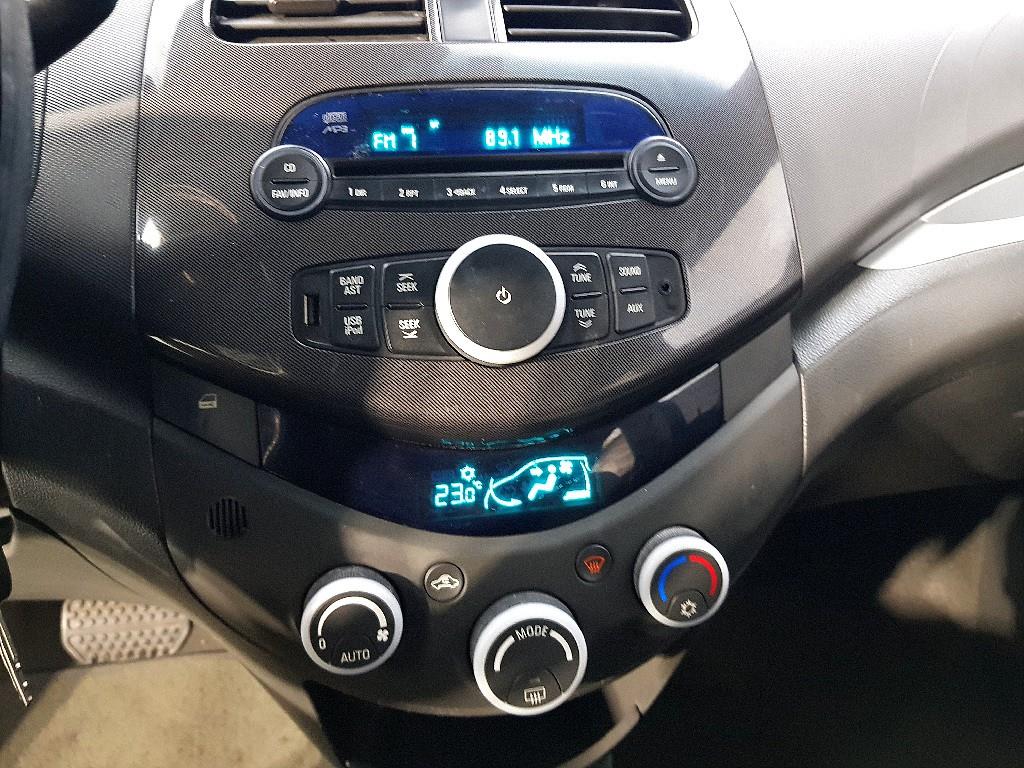 Chevrolet Spark - Vista 12