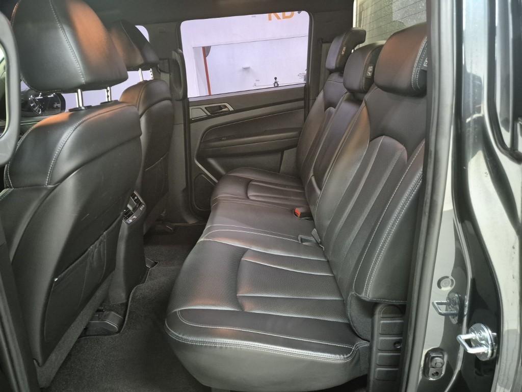 Ssangyong Rexton - Vista 12