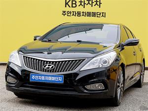 HYUNDAI Grandeur - Vista 4