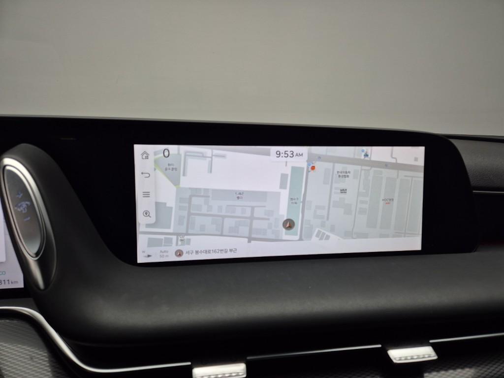 Genesis G90 - Vista 12