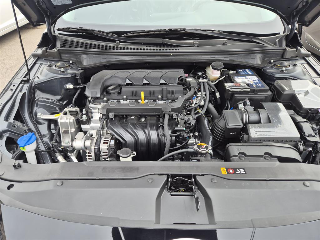 HYUNDAI Avante 2025 Negro - Importación desde Corea - HF Imports Iquique - Foto 13