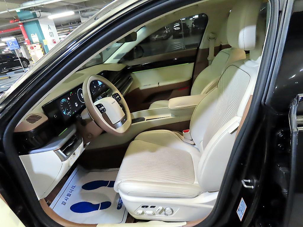 HYUNDAI Grandeur - Vista 6