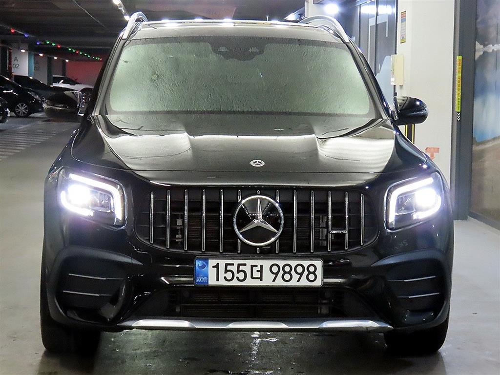 Mercedes Benz GLB Class - Vista 2