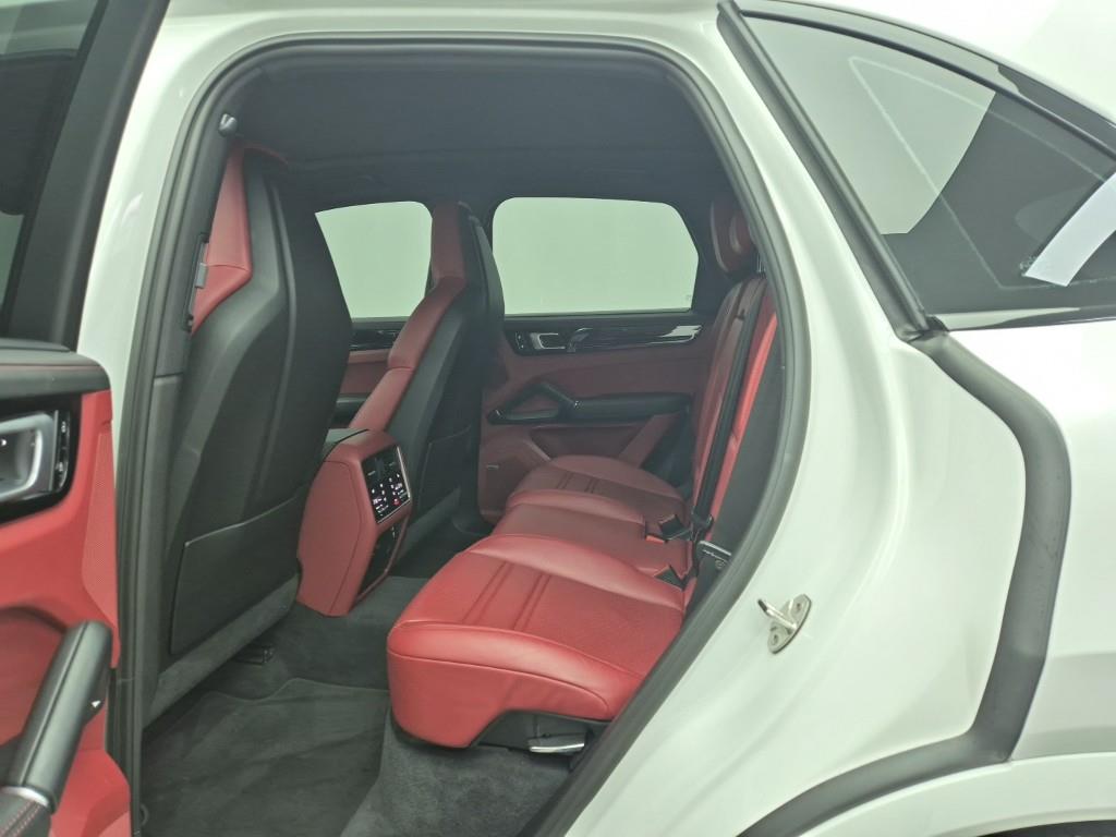 Porsche Cayenne - Vista 12