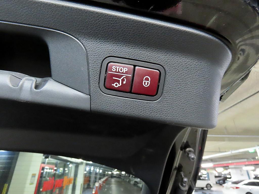 Mercedes Benz GLC Class 2019 Negro - Importación desde Corea - HF Imports Iquique - Foto 15