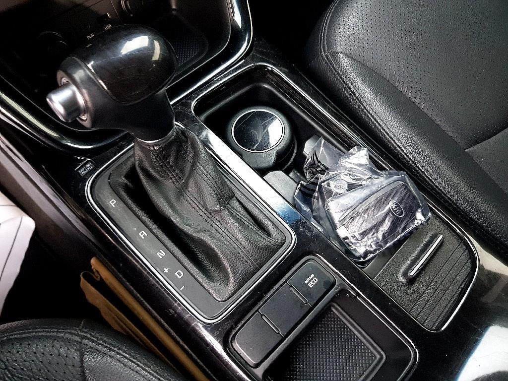 KIA Sorento 2014 Blanco - Importación desde Corea - HF Imports Iquique - Foto 13