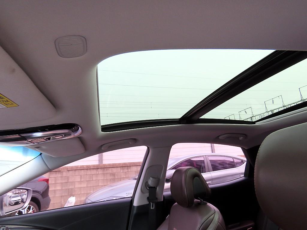 HYUNDAI Grandeur 2014 Gris - Importación desde Corea - HF Imports Iquique - Foto 18