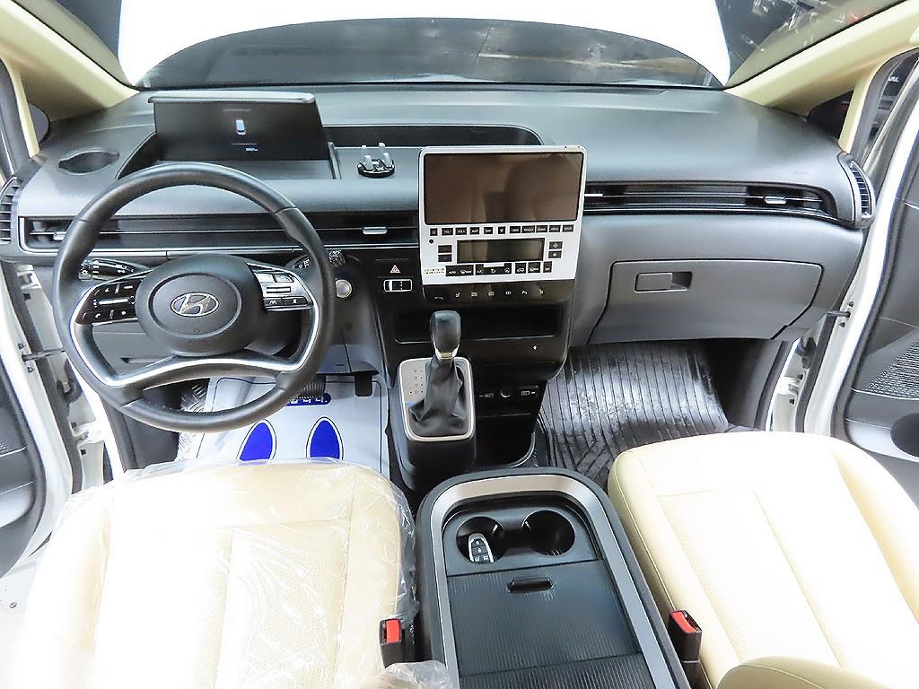 HYUNDAI Staria 2022 Blanco - Importación desde Corea - HF Imports Iquique - Foto 12