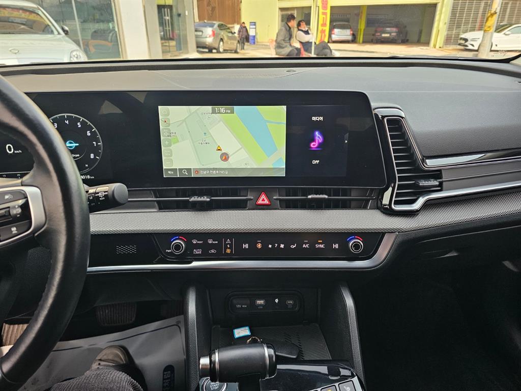 KIA Sportage 2022 Gris - Importación desde Corea - HF Imports Iquique - Foto 16