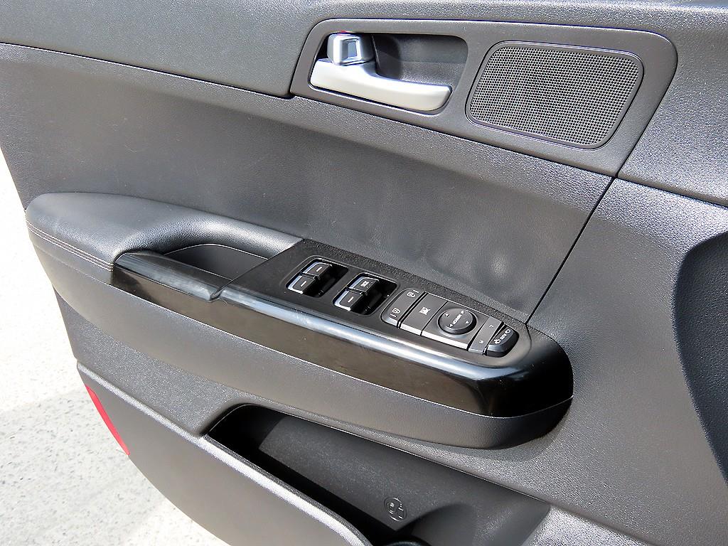 KIA Sportage - Vista 11