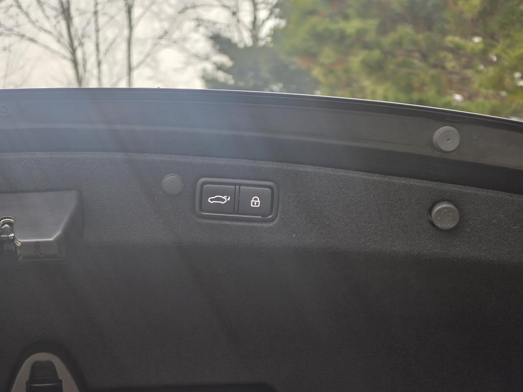 HYUNDAI Grandeur - Vista 8