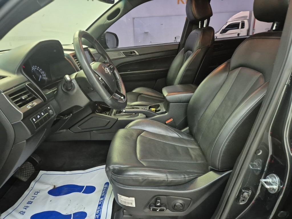 Ssangyong Rexton - Vista 11