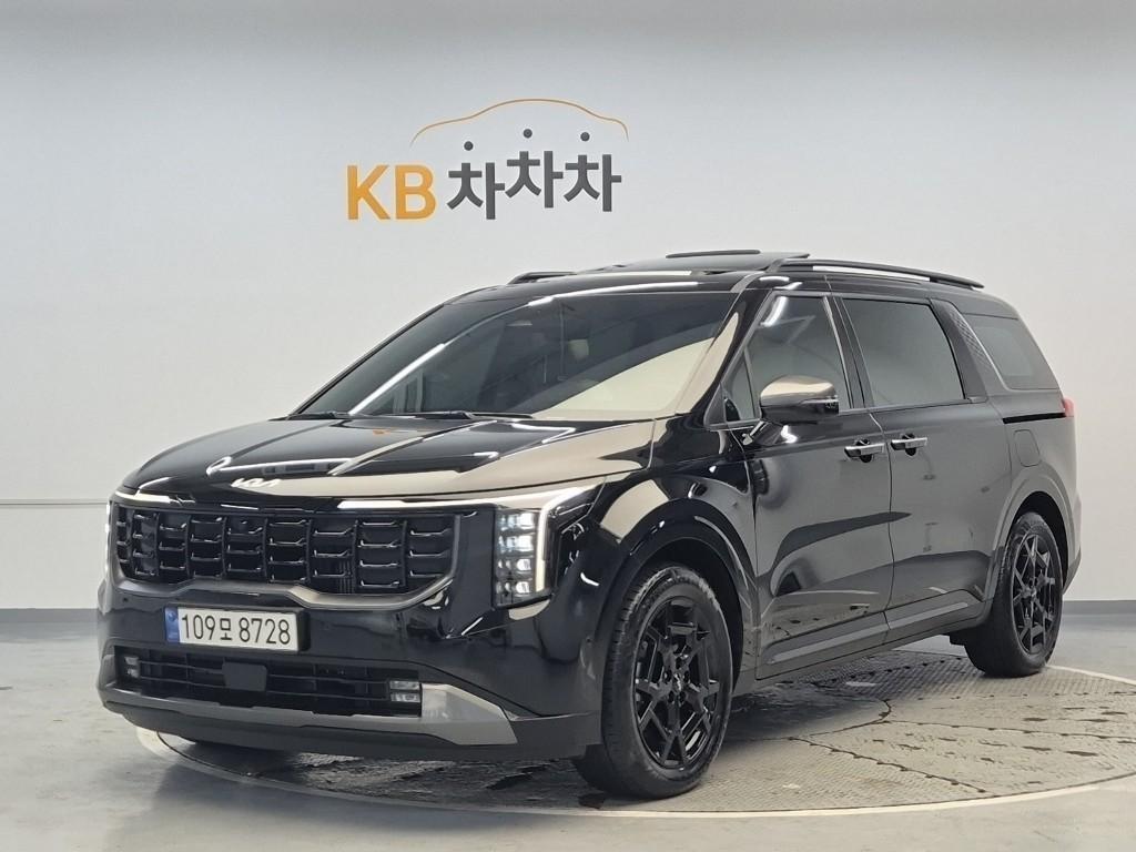 KIA Carnival 2025 Negro - Importación desde Corea - HF Imports Iquique - Foto 1