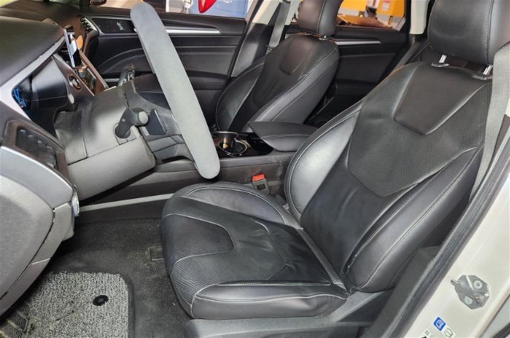 Ford Mondeo - Vista 6