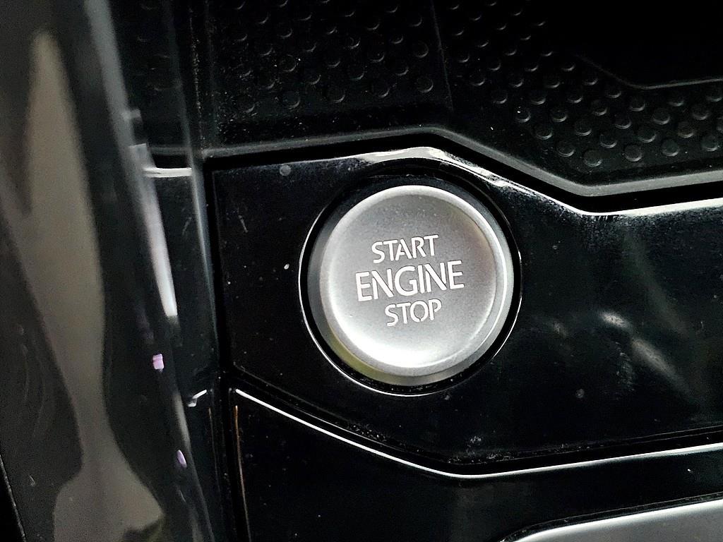 Volkswagen T-Roc 2022 Blanco - Importación desde Corea - HF Imports Iquique - Foto 14