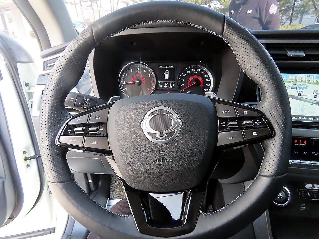 Ssangyong Korando - Vista 8