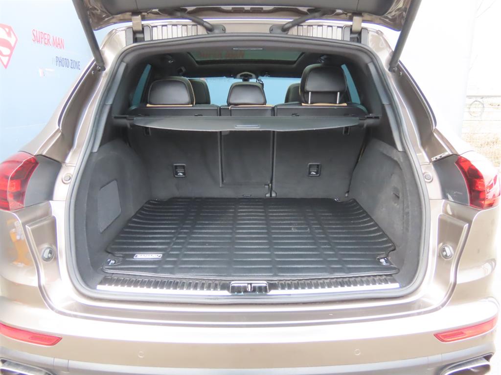 Porsche Cayenne - Vista 9