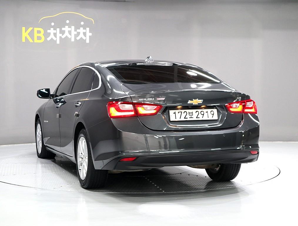 Chevrolet Malibu - Vista 4