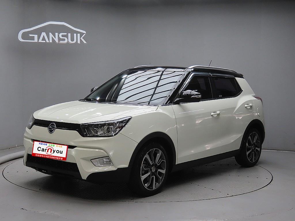 Ssangyong Tivoli - Vista 3