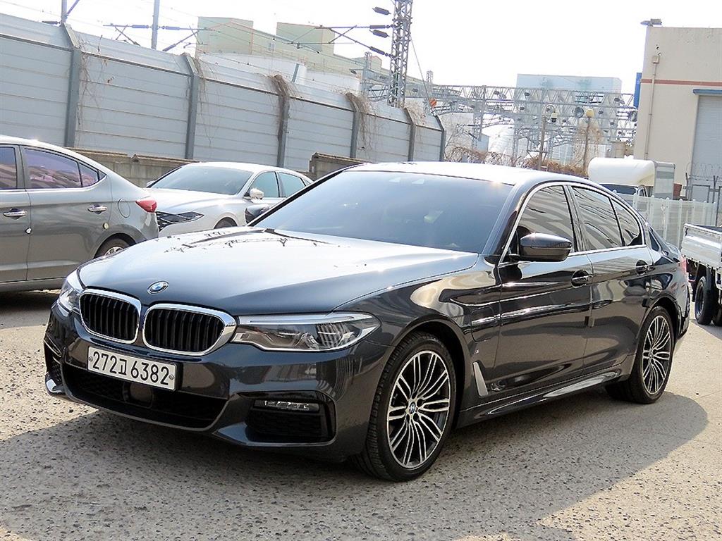 BMW 5 Series - Vista 2