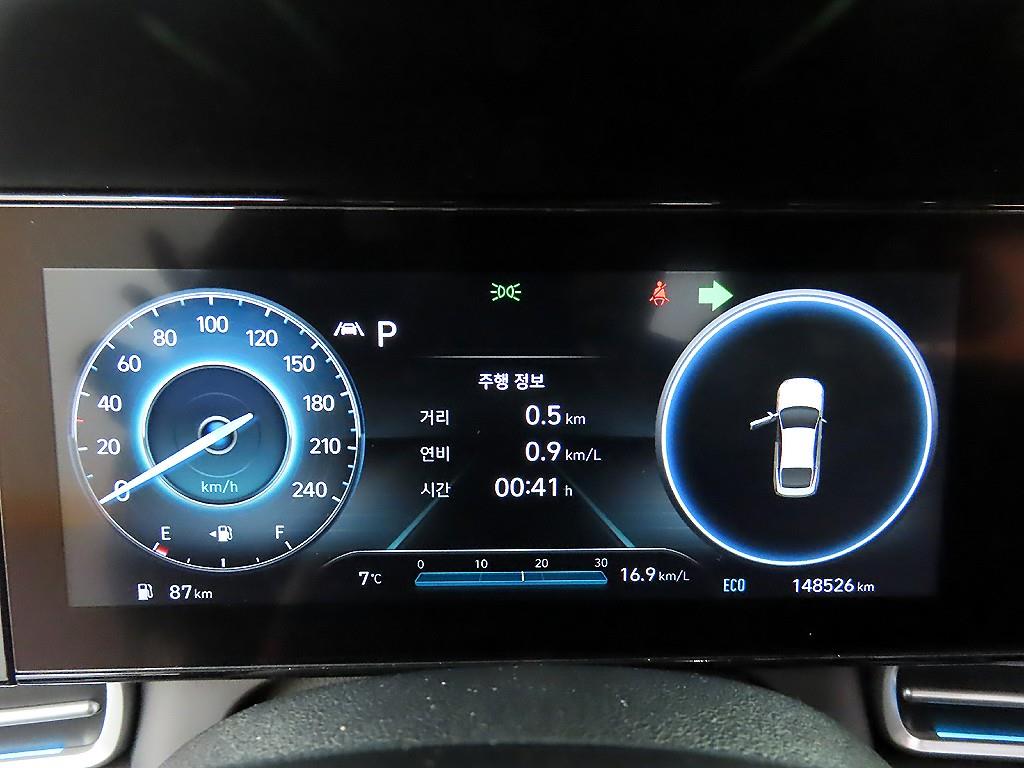 HYUNDAI Avante - Vista 8