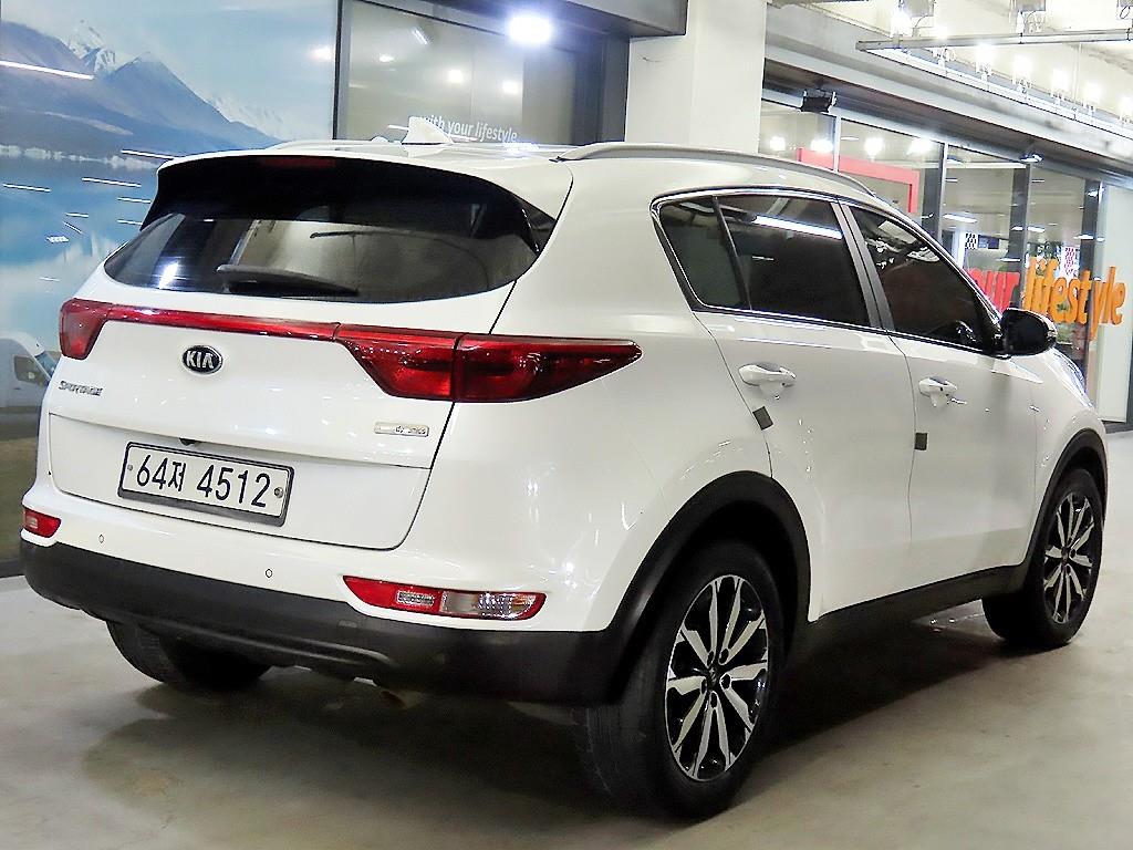 KIA Sportage - Vista 4