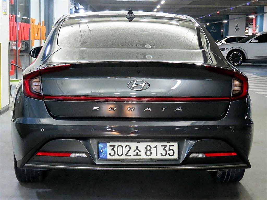 HYUNDAI Sonata - Vista 5