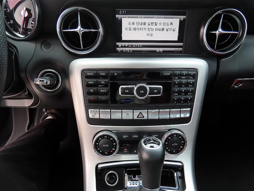 Mercedes Benz SLK Class 2013 Blanco - Importación desde Corea - HF Imports Iquique - Foto 14