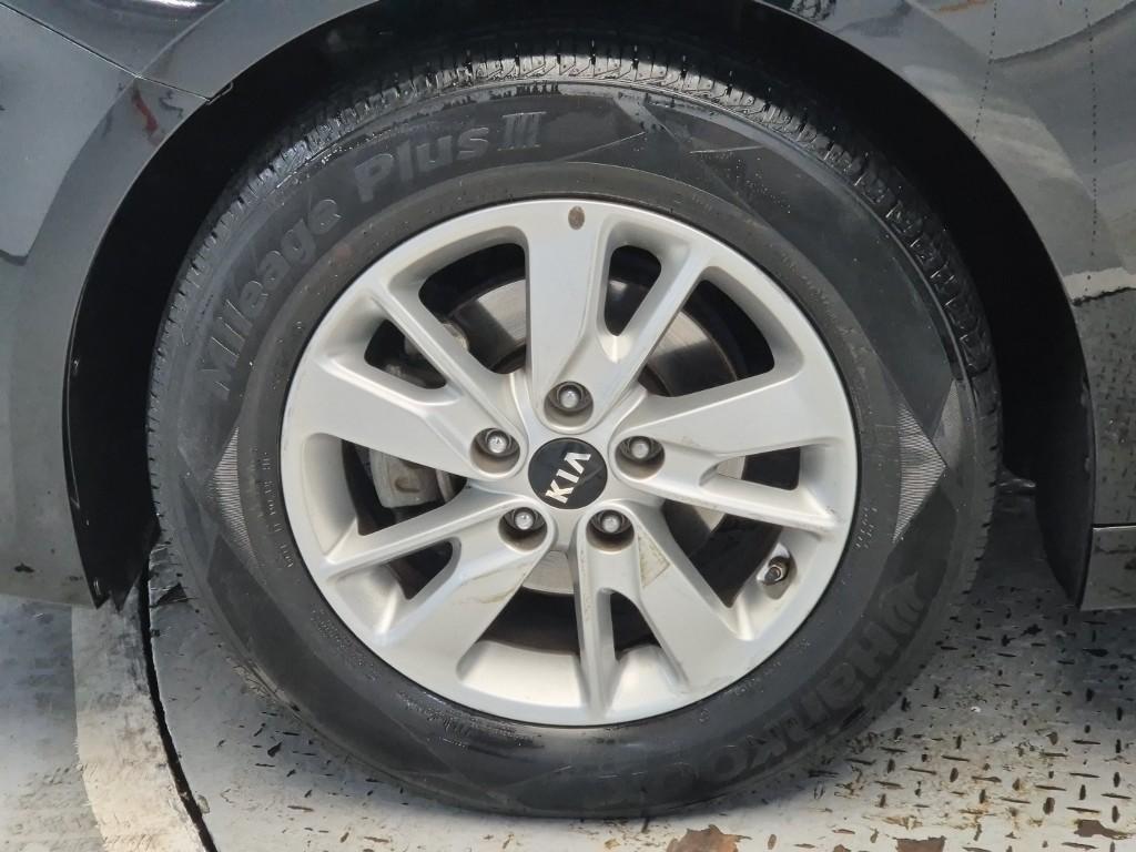 KIA K5 2016 Negro - Importación desde Corea - HF Imports Iquique - Foto 18