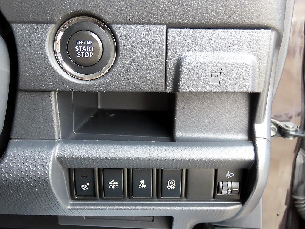 Suzuki Hustler - Vista 12