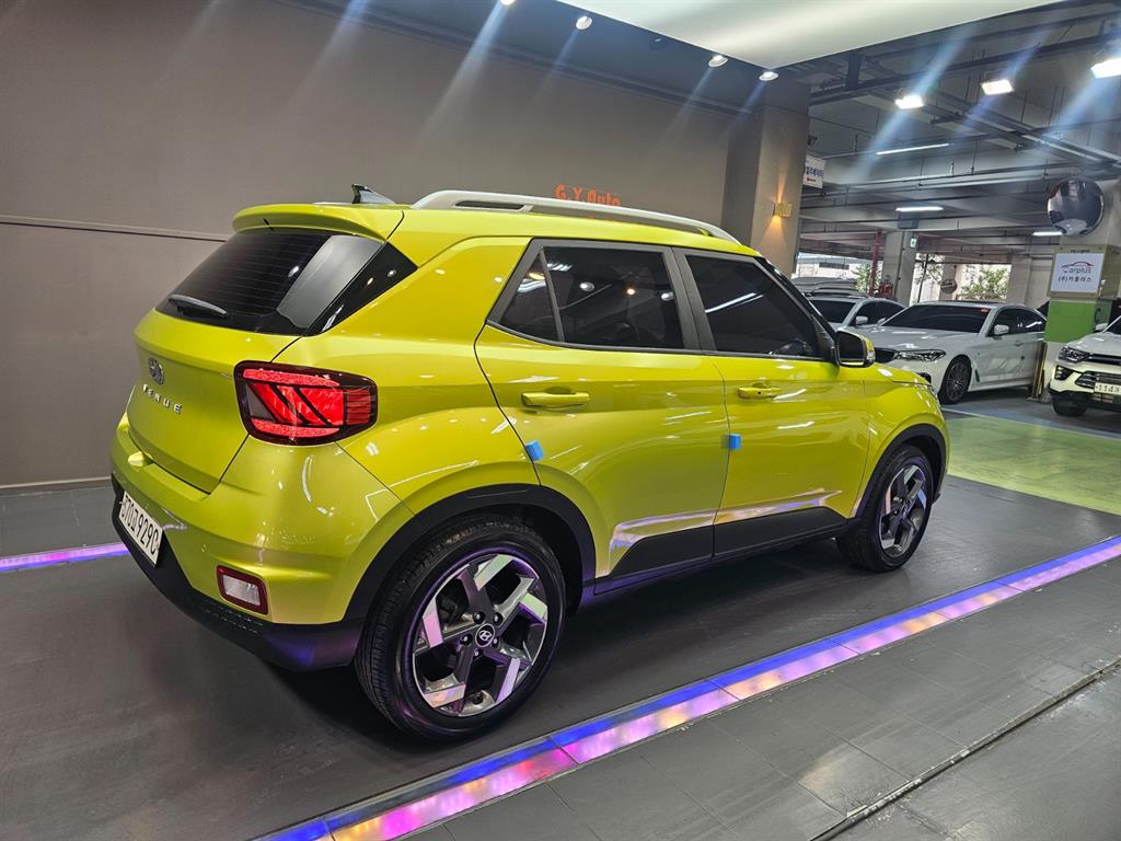 HYUNDAI Venue 2020 Amarillo - Importación desde Corea - HF Imports Iquique - Foto 13