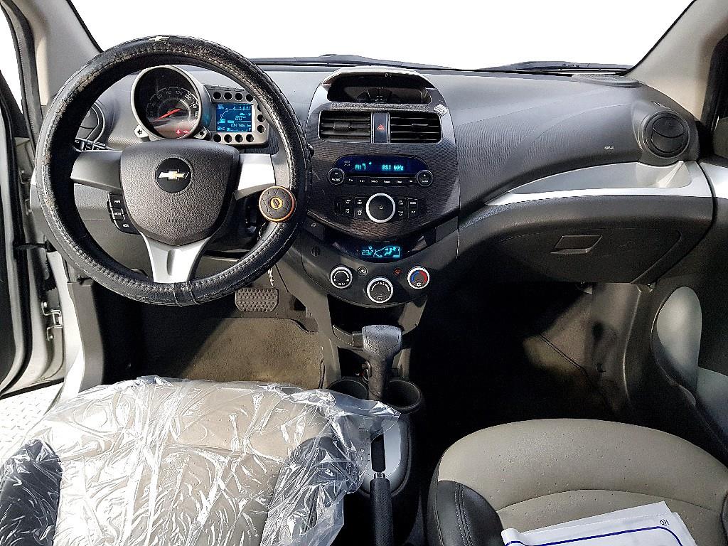 Chevrolet Spark - Vista 5