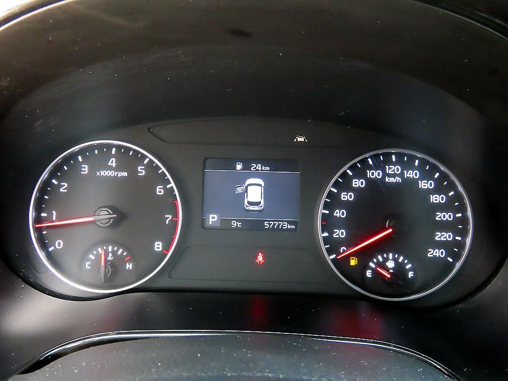 KIA Seltos - Vista 9