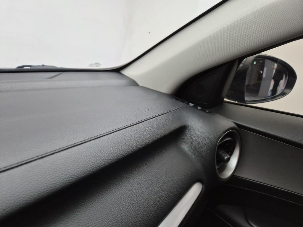 KIA K3 2018 Gris - Importación desde Corea - HF Imports Iquique - Foto 17