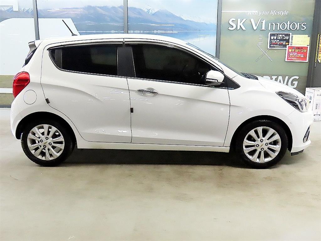 Chevrolet Spark - Vista 3