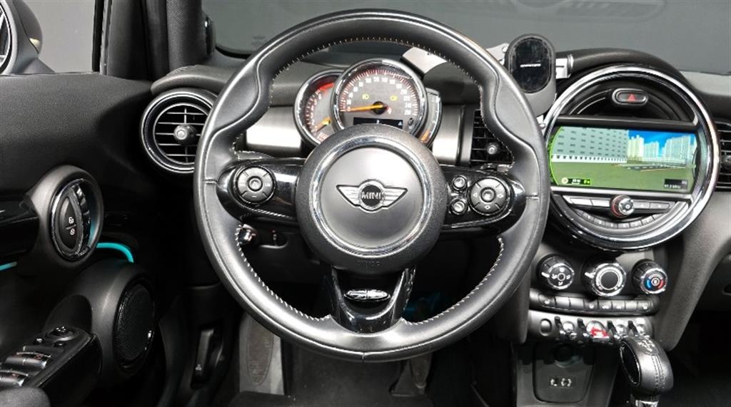 Mini Cooper - Vista 10