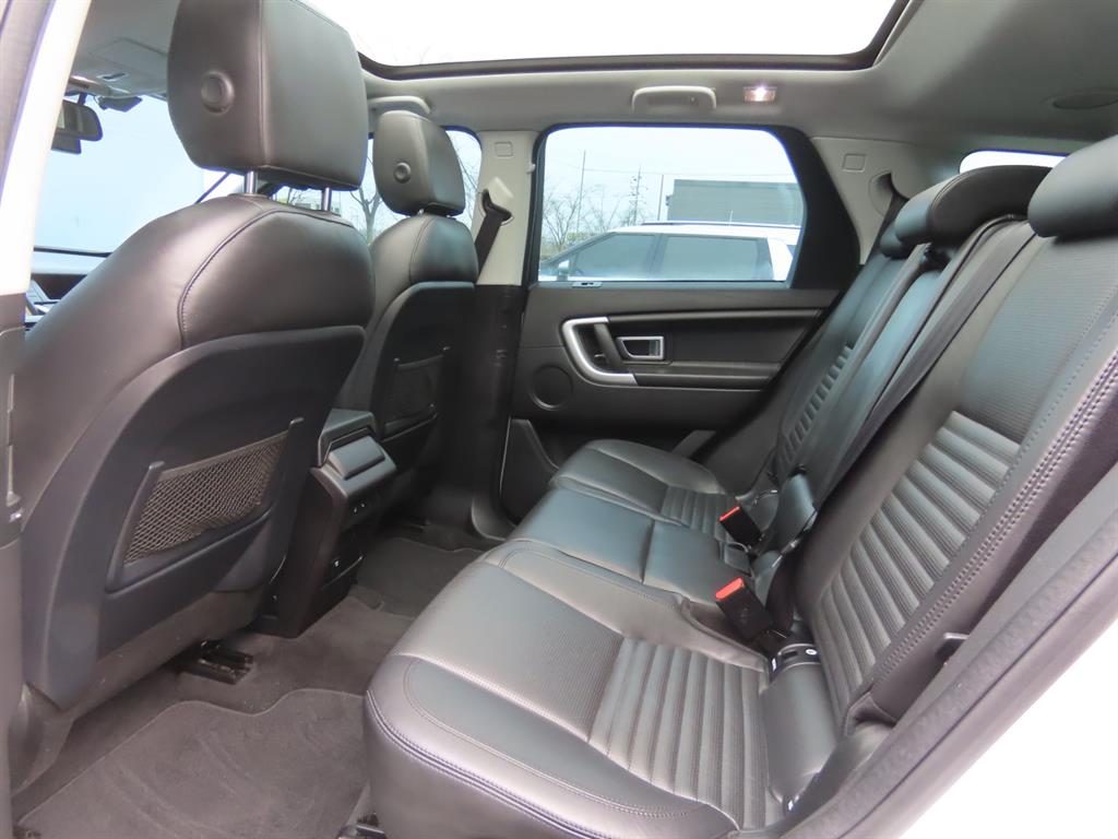 Land Rover Discovery Sports - Vista 11