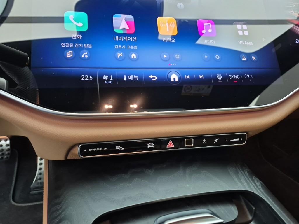 Mercedes Benz E class - Vista 10