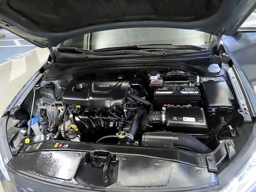 HYUNDAI Avante 2017 Blanco - Importación desde Corea - HF Imports Iquique - Foto 19