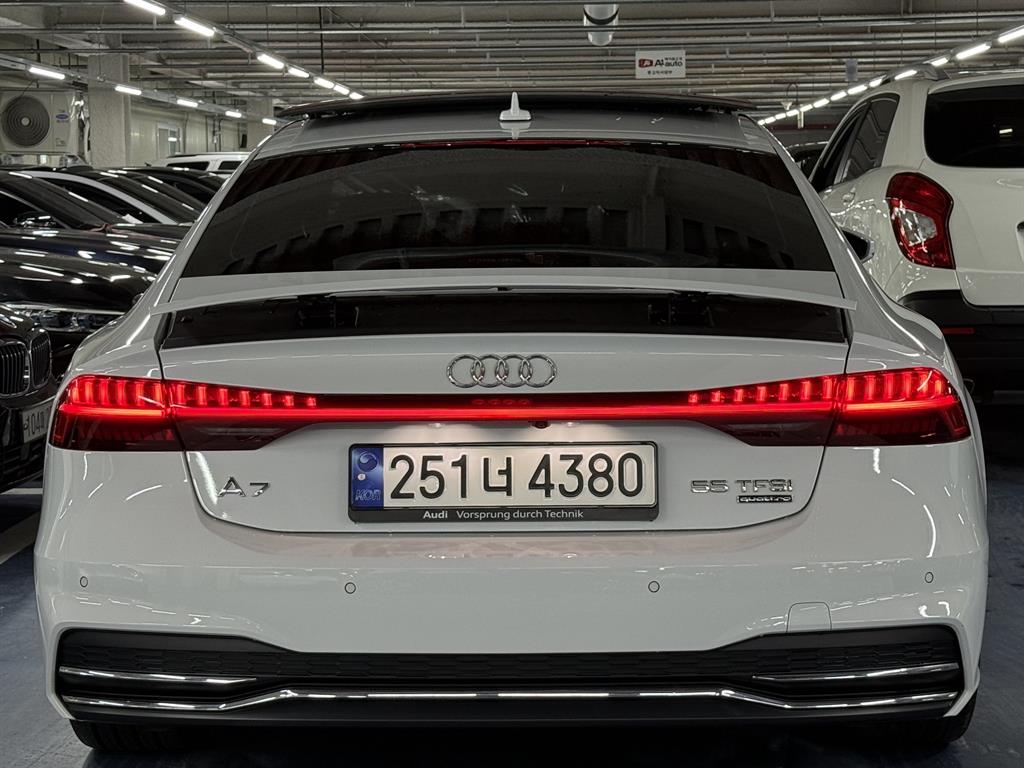 Audi A7 - Vista 4