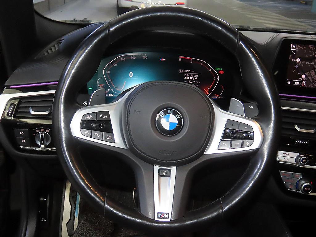 BMW 5 Series - Vista 8