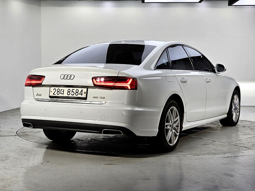 Audi A6 - Vista 4