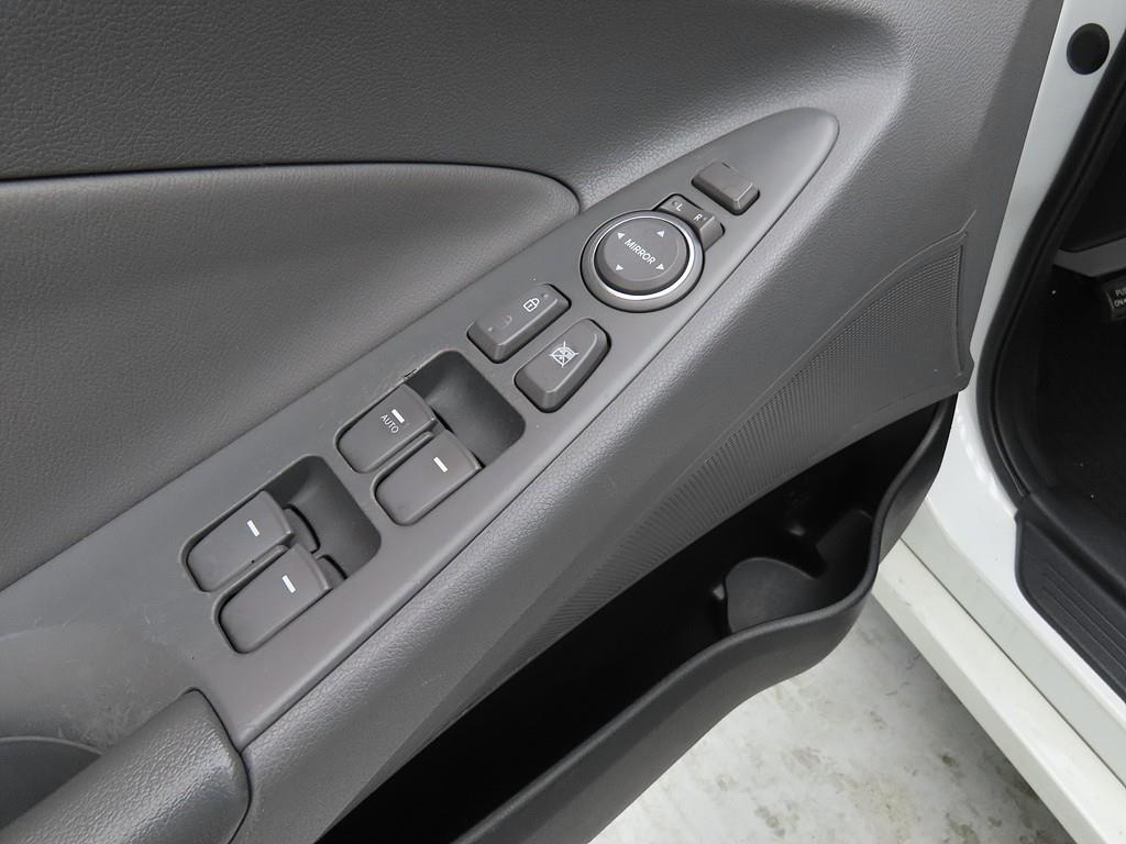 HYUNDAI Sonata 2010 Plateado - Importación desde Corea - HF Imports Iquique - Foto 16