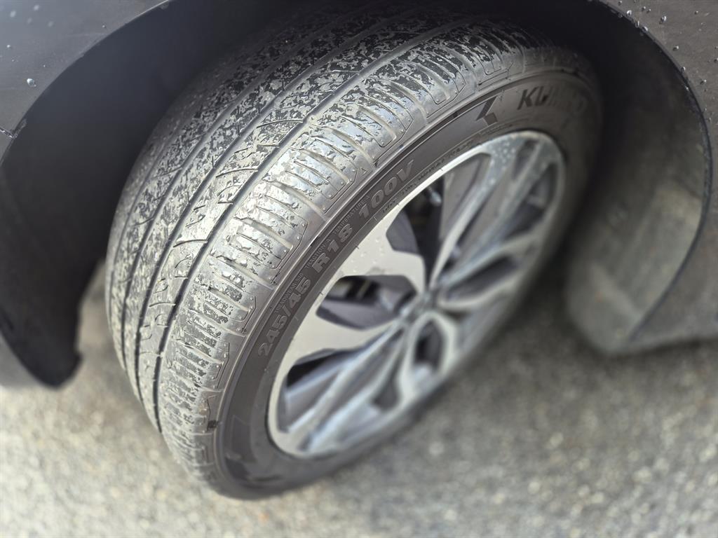 SAMSUNG SM6 - Vista 9