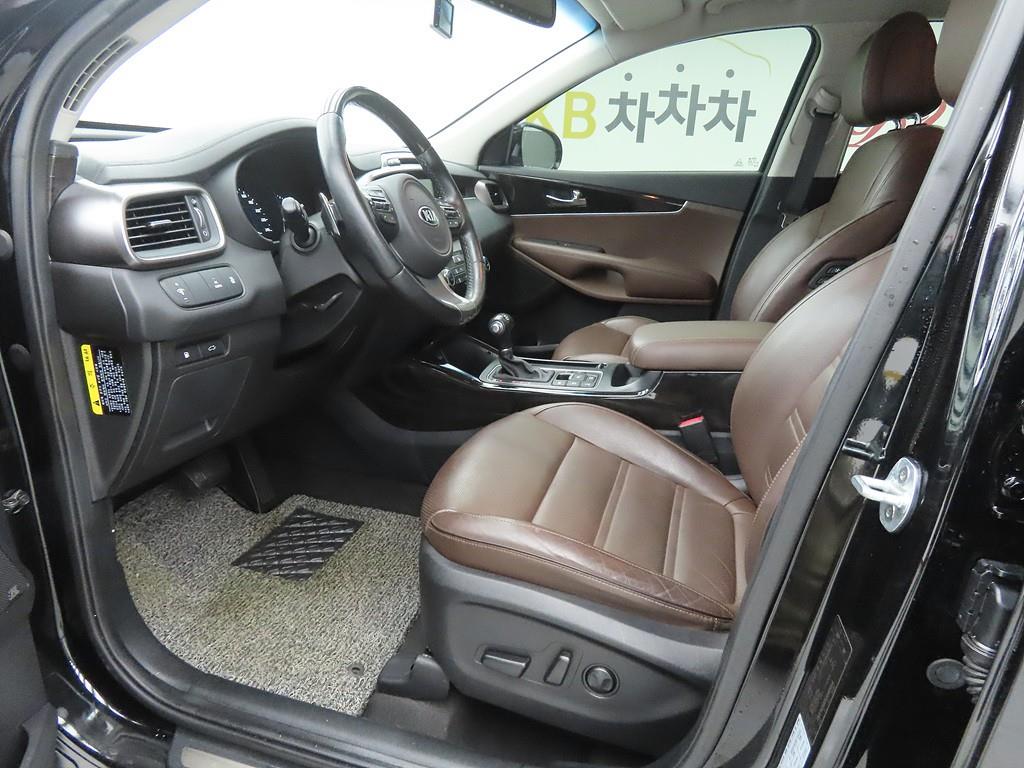 KIA Sorento - Vista 5